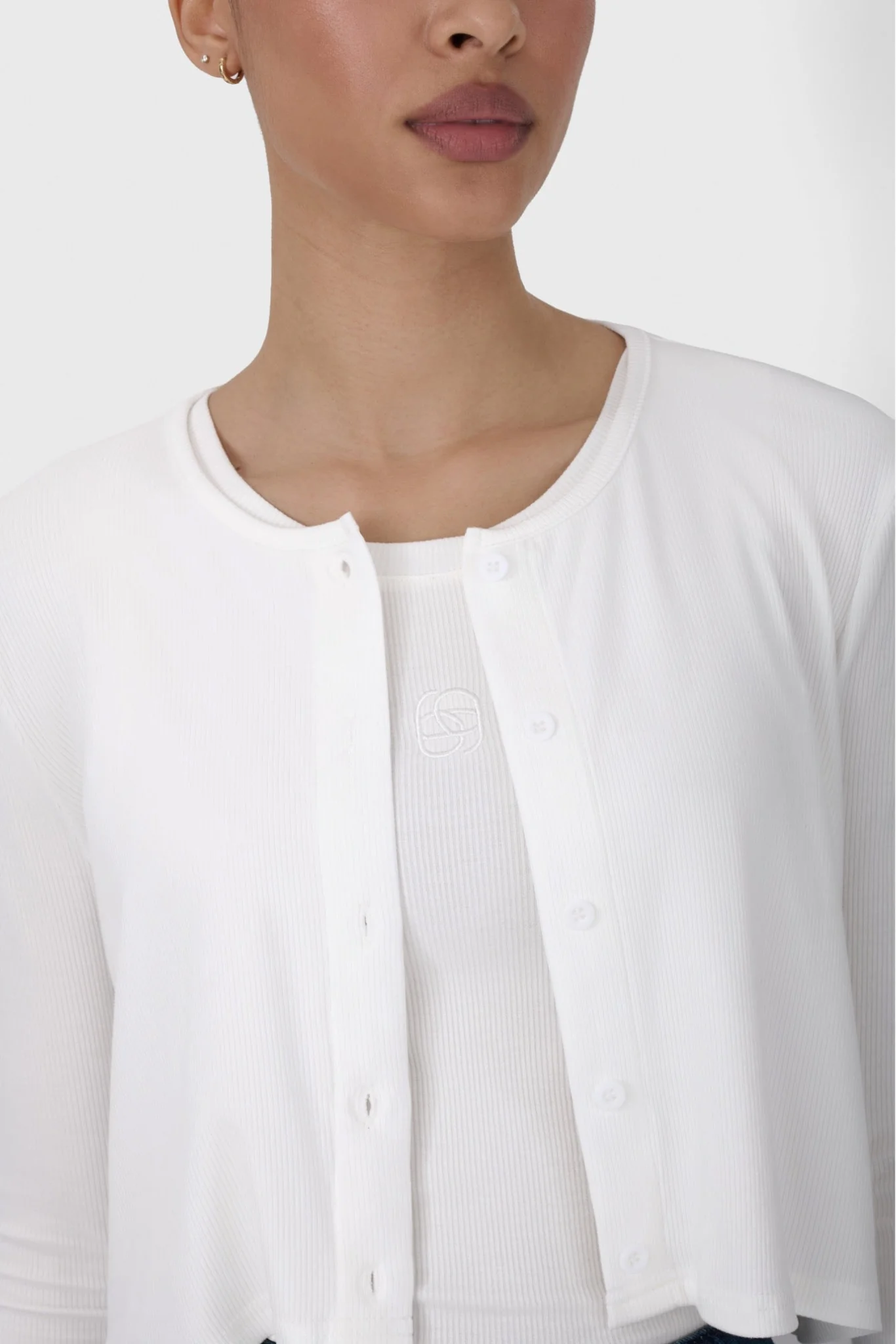 Ribbed Cropped Cardigan - Image 22
